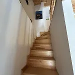 Balat Rose - Charming Wooden House With Terrace
