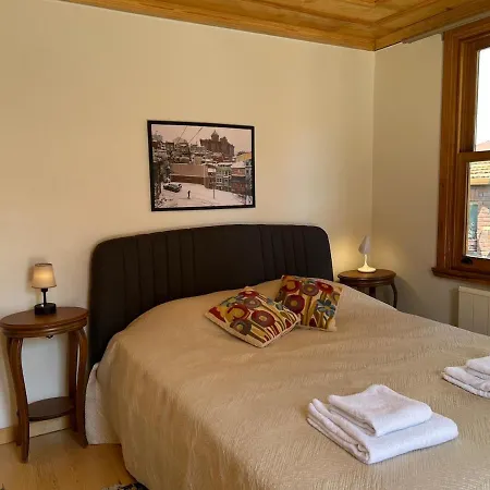 Balat Rose - Charming Wooden House With Terrace 빌라
