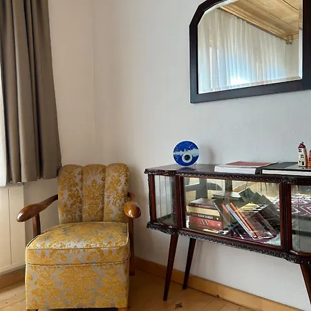 Balat Rose - Charming Wooden House With Terrace